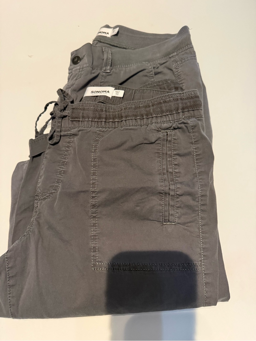 Sonoma Women's Bundle 2-Gray Pull-On Capris-size-10
